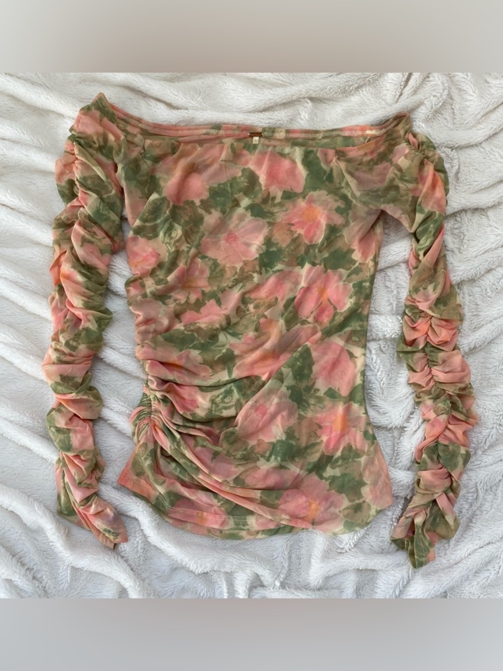 NWOT Free People Priya off-the-shoulder ruched long-sleeve floral top Sz XS - Picture 2 of 6